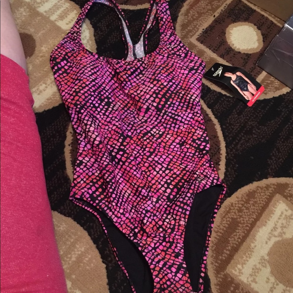one piece swim suit